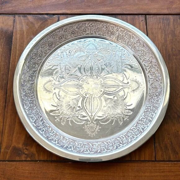 Vintage Meriden 11" Silver Plate Platter - Quadruple Plate 1705 II V - Picture 2 of 10